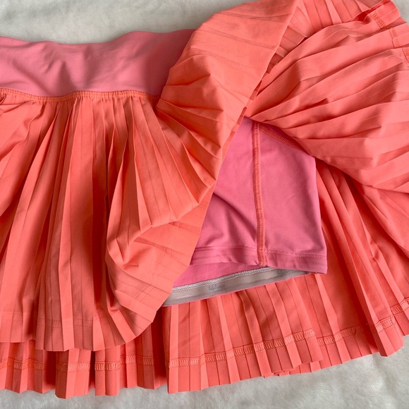 RARE Lululemon Pleat to Street Tennis Skirt ‘Grapefruit’ Size 4 - Picture 13 of 14
